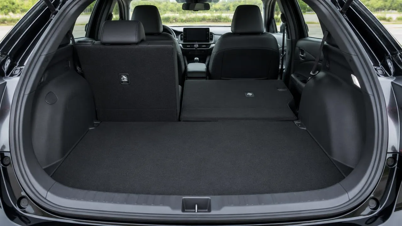 Toyota Prius — seating and cargo space